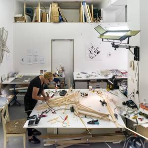 Nicole Nickel im Atelier